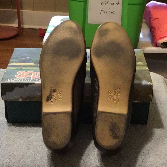 Pewter SAS Wink Shoes. - Picture 3 of 3